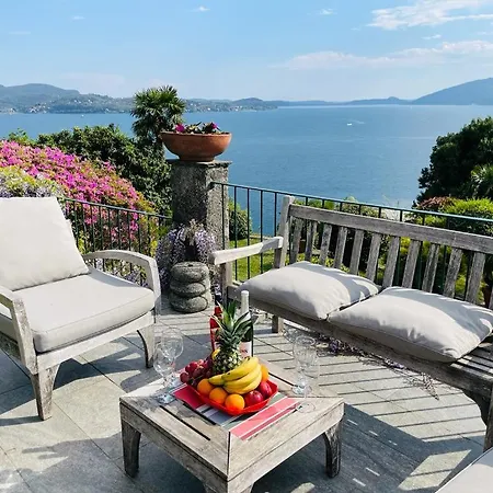 Charming Il Motto With Pool Villa Cissano