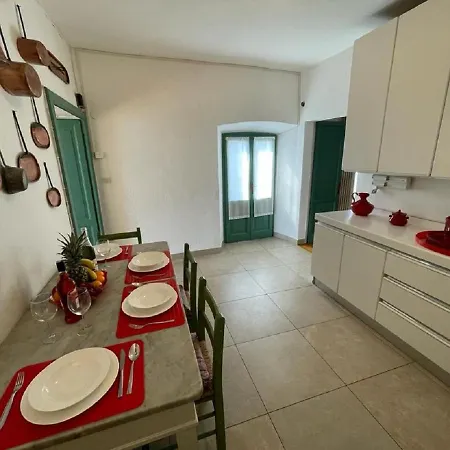 Charming Il Motto With Pool Villa Cissano