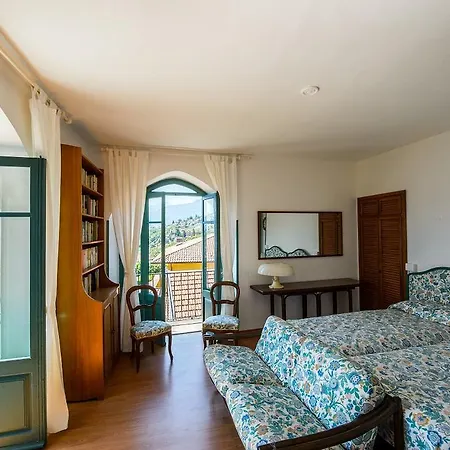 Villa Charming Il Motto With Pool Cissano