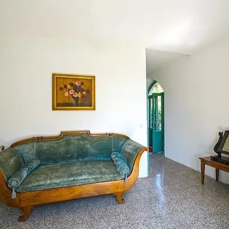 Charming Il Motto With Pool 别墅