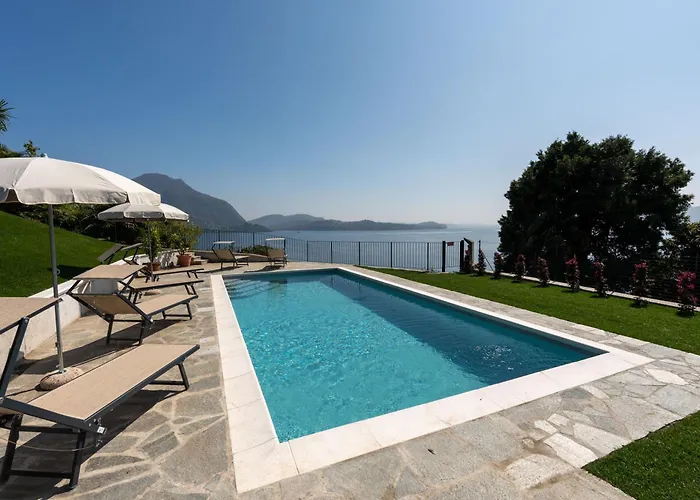 Charming Il Motto With Pool Verbania
