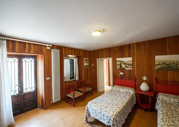 Charming Il Motto With Pool Verbania